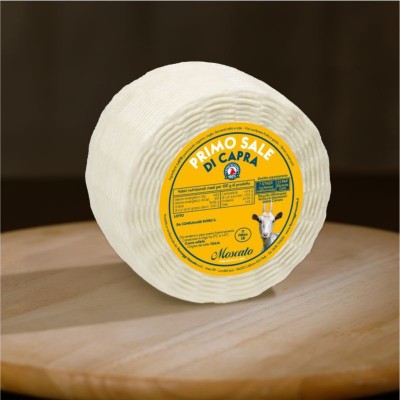 Formaggio primo sale di capra
